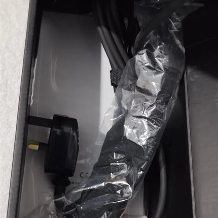 Revamp Progloss Flawless & Effortless Volume & Wave Ceramic Hot Brush in purple