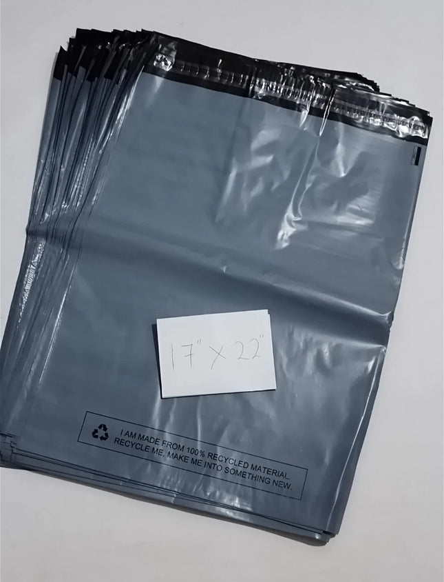 300 BAGS Of 17" X 22" STRONG POLY MAILING POSTAGE POSTAL QUALITY SELF SEAL BAG