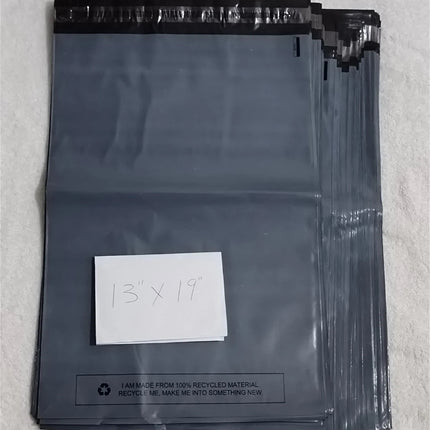100 BAGS Of 13" X 19" STRONG POLY MAILING POSTAGE POSTAL QUALITY SELF SEAL BAG