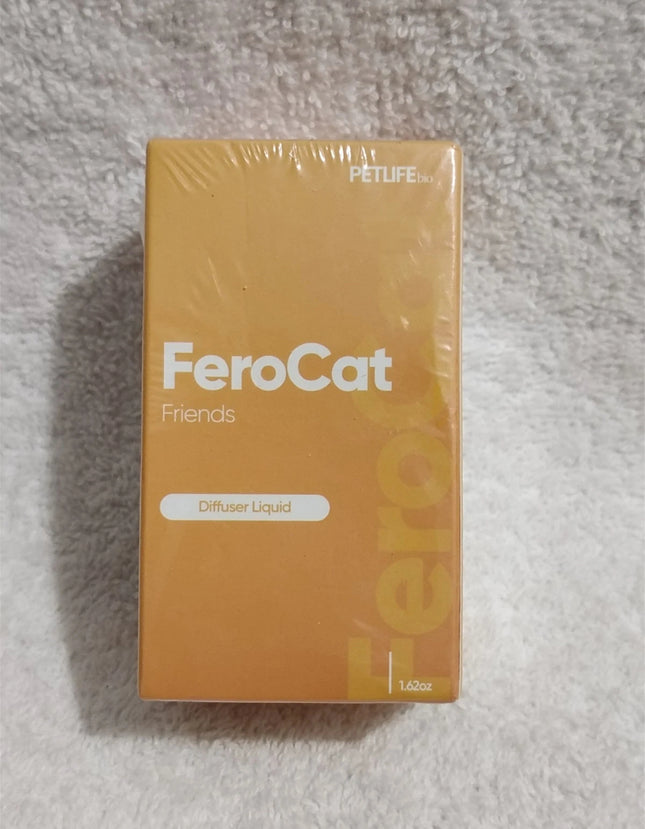 FeroCat friends diffuser liquid cat appeasing pheromone diffuser refill