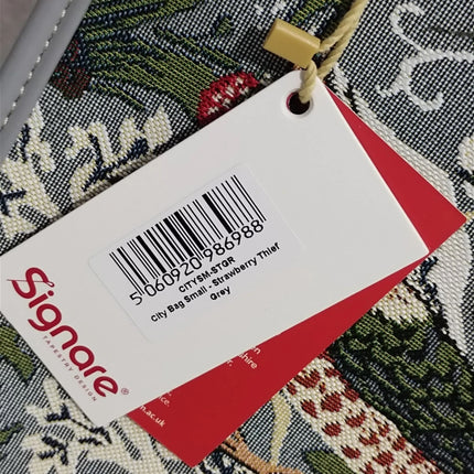 Signare Tapestry Small City Bag Shoulder Casual Work Women HandBag Strawberry