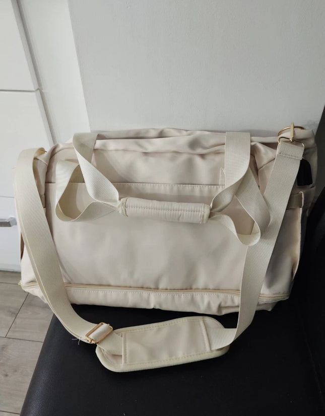 Fitness Bag Women Sports Travel Bag With USB Charging Port And Purse + Air Vent